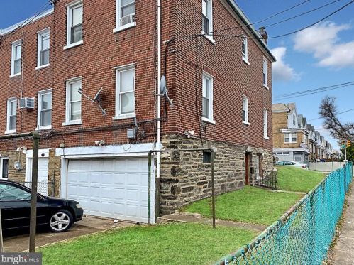 6265 Erdrick St, Philadelphia PA  19135-3503 exterior