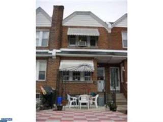 7236 Walker St, Philadelphia, PA 19135-1113