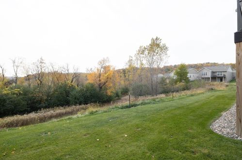 2701 Ridgeview Dr, Red Wing MN 55066-4235 exterior