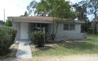 204 Robin Ave, Sebring, FL 33870-8535