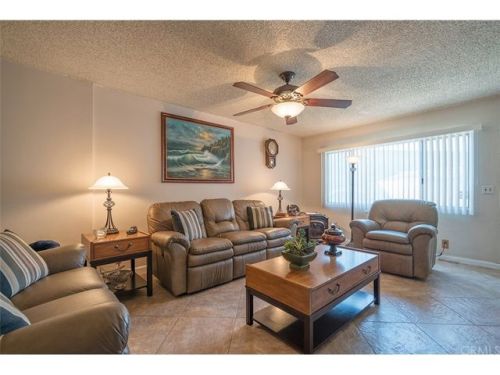 657 6th St, Tustin CA 92780-8534 exterior