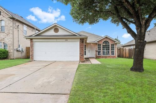 2314 Shady Pine Dr, Conroe TX  77301-3352 exterior