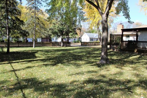 5840 Maryland Ave, Minneapolis MN 55428-3246 exterior