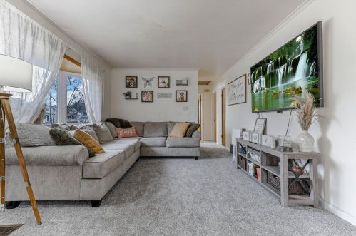 2804 Columbus St, Darbydale OH  43123-2863 exterior