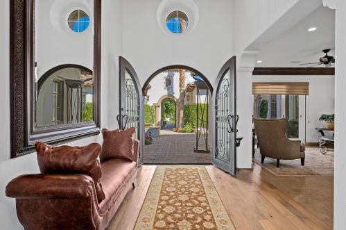 81329 Andalusia, La Quinta CA  92253-8221 exterior
