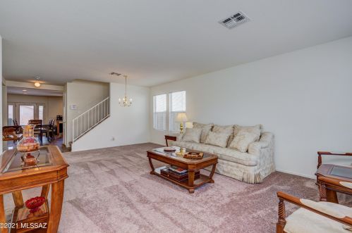 10422 Malta St, Tucson, AZ 85747-5947