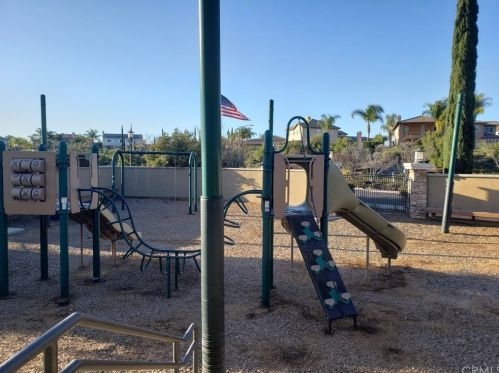 44273 Marcelina Ct, Temecula CA  92592-1391 exterior