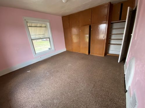 1310 Pennsylvania Ave, New Castle PA  16101-5360 exterior