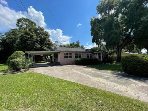15 Seminole Dr, De Bary FL  32713-3209 exterior