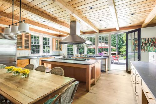 26 Bull Run, East Hampton, NY 11937-4615