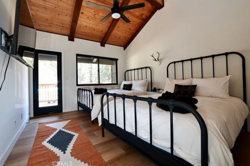 1125 Big Bear Blvd, Big Bear City CA  92314-9277 exterior