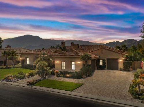 55575 Royal St George, La Quinta CA  92253-8733 exterior