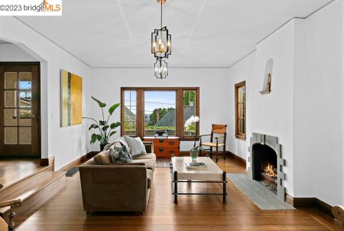 1875 San Antonio Ave, Berkeley, CA 94707-1617