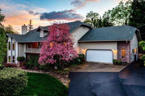 1325 Desmond Ln, Newcastle CA  95658-9683 exterior