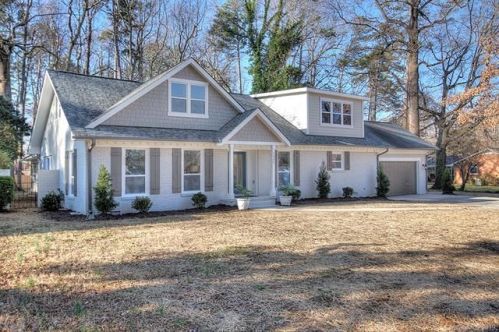 1235 Lynbrook Dr, Charlotte, NC 28211-4257