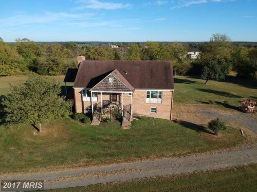 11511 Parkgate Dr, Nokesville, VA 20181-2723