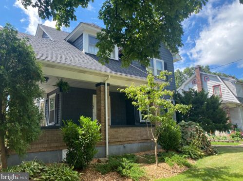 108 Cherry St, Richlandtown, PA 18955-1013