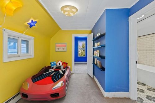 73 49th St, Bayonne NJ  07002-4015 exterior