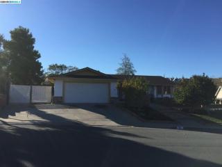 26 Casa Verde Way, West Pittsburg, CA 94565-5708