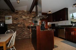 12612 Blakely Pl, Seattle WA  98177-4342 exterior