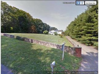 898 Sport Hill Rd, Bridgeport, CT 06612-1250