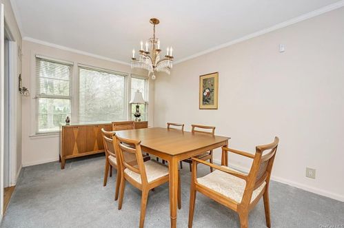 87 Daisy Farms Dr, New Rochelle NY  10804-1036 exterior
