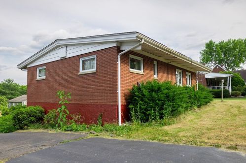 3711 6th Ave, Beaver Falls PA  15010-1918 exterior