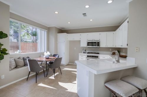 9463 Compass Point Dr, San Diego CA 92126-5536 exterior