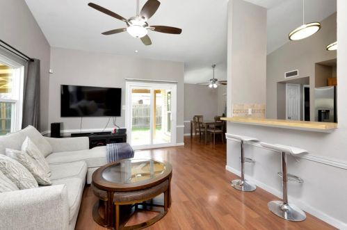 4753 Rose Of Sharon Ln, Fort Worth, TX 76137-2326