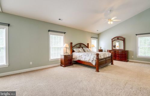 2506 Logmill Rd, Haymarket VA  20169-1417 exterior