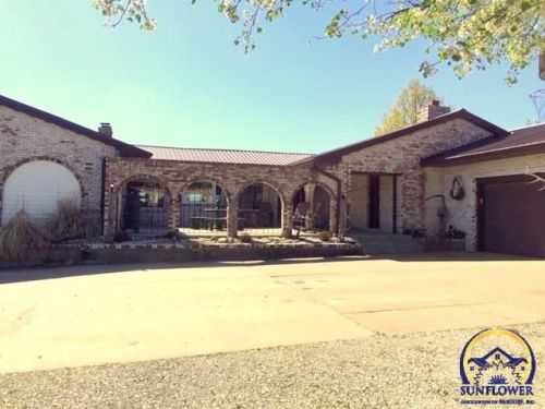 16721 C Rd, Delia, KS 66418-9548