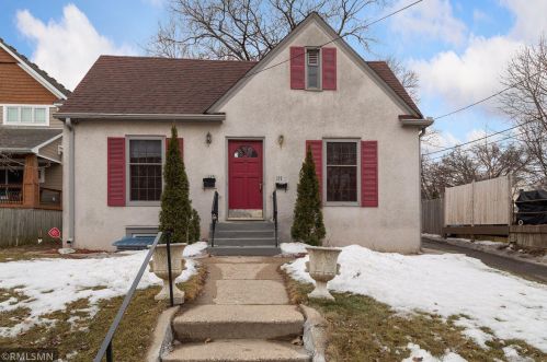 115 Diamond Lake Rd, Minneapolis, MN 55419-1835