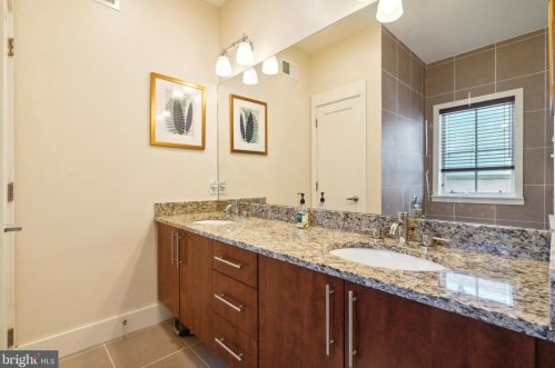 119 Federal St, Philadelphia PA  19147-5409 exterior