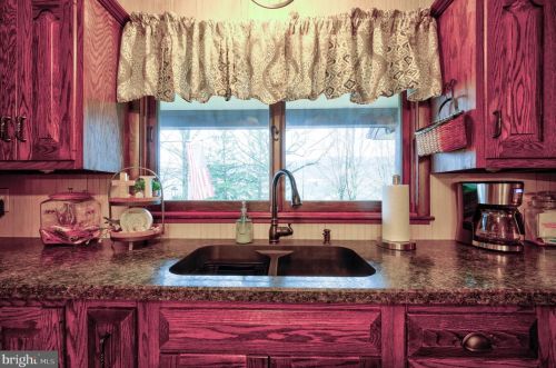23334 Great Cove Rd, Mc Connellsburg PA  17233-8331 exterior