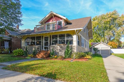 814 Roosevelt St, Green Bay, WI 54301-3407