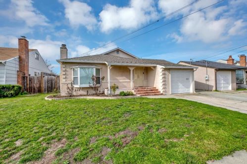 17103 Via Flores, San Lorenzo CA  94580-2916 exterior