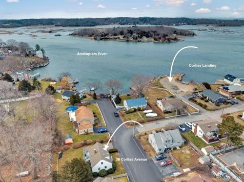 26 Corliss Ave, Gloucester, MA 01930-1636