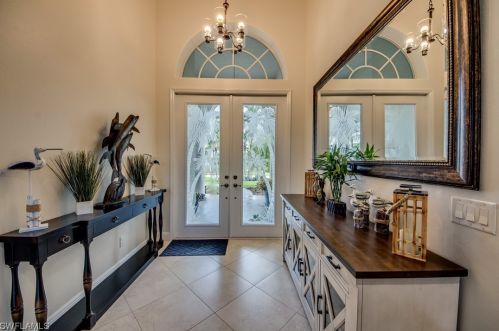 2122 52nd St, Cape Coral, FL 33914-6853