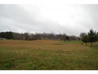 2174 Rock Springs Rd, Kingsport TN  37664-5549 exterior