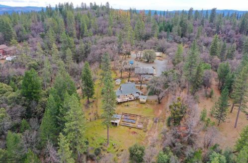 21445 Todd Valley Rd, Michigan Bluff, CA 95631-9504