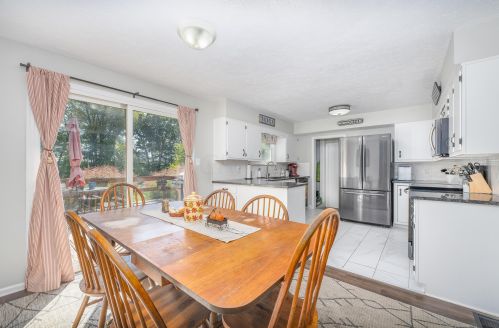 15936 Wooster Rd, Mount Vernon OH  43050-9764 exterior