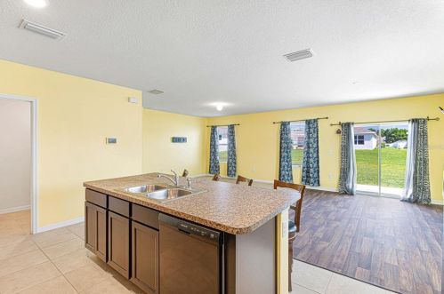 3837 99th Ln, Belleview FL  34420-7814 exterior