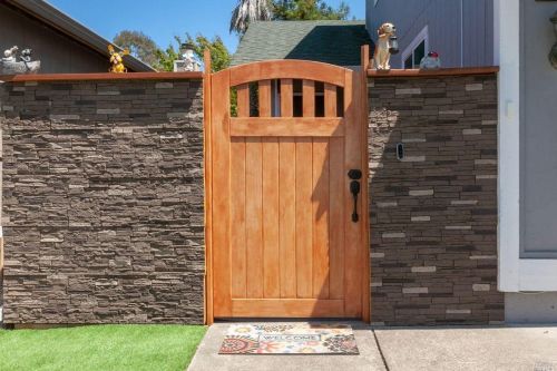 1020 Rubicon Way, Santa Rosa, CA 95401-7801