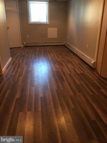 412 Maple Ave, Camden NJ  08106-2055 exterior