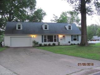 481 Lullaby Cir, Vermilion, OH 44001-1222