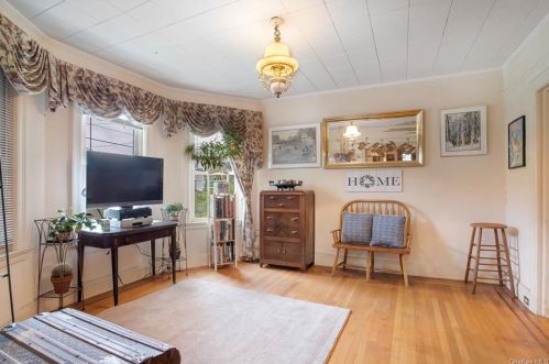 483 5th St, Mount Vernon NY 10553-2117 exterior