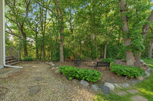 7260 Bancroft Way, South Saint Paul MN  55077-3113 exterior