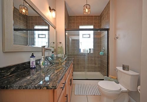 1914 Scott Blvd, Covington KY  41014-1223 exterior