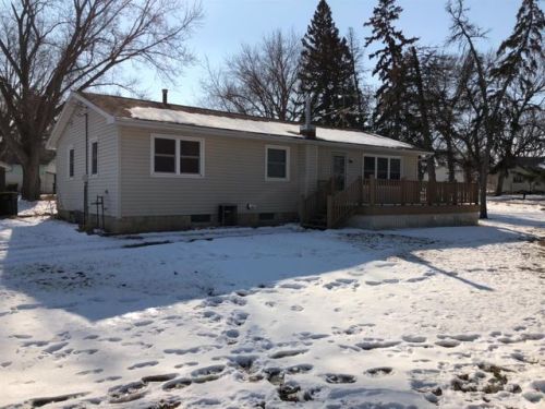 203 Tilden St, Kingsley, IA 51028-5033