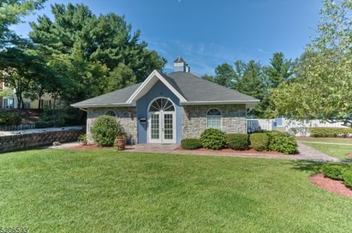 235 Robertson Way, Lincoln Park NJ  07035-1858 exterior